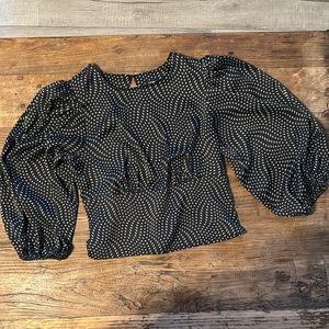 Black and White Polka Dot Women's Top‎